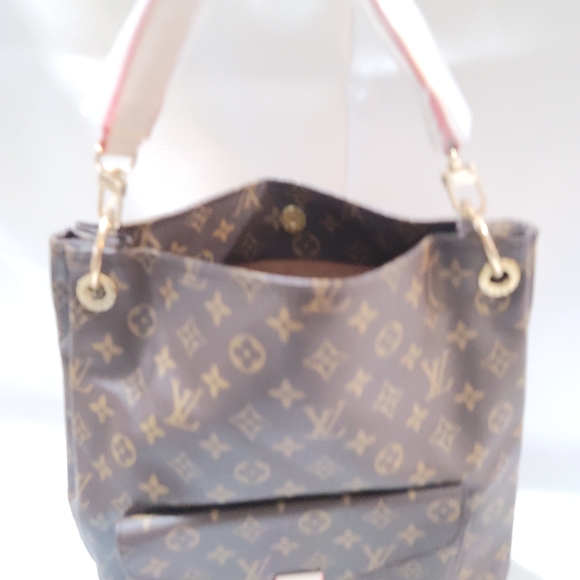 Purse - Picture 11 of 16